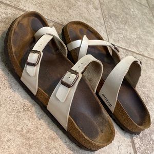 Birkenstock size 40 (9-9.5) mayari . graceful antique lace